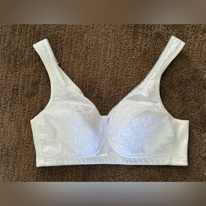 Playtex Women's 18 Hour White Wire free Bra 36C Floral